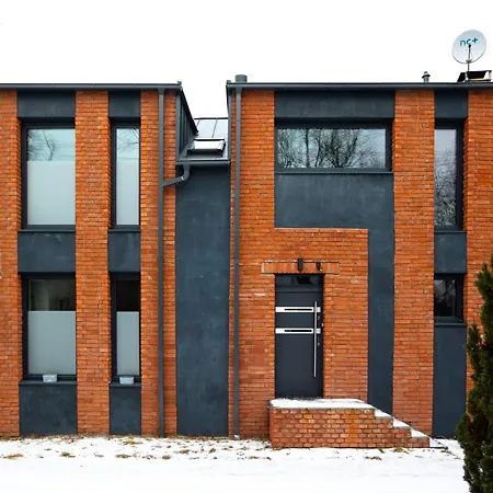 Loftowy Apartament Przy Stawie, Blisko Zoo, Aquaparku I Lasow - Parking Dla 4 Aut *