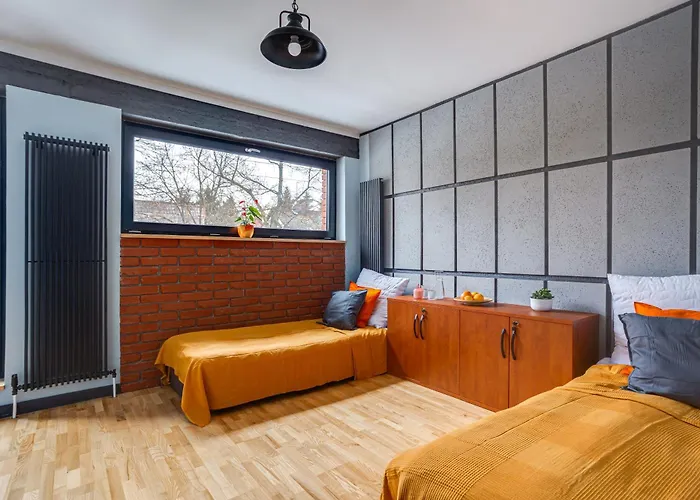 Loftowy Przy Stawie, Blisko Zoo, Aquaparku I Lasow - Parking Dla 4 Aut Апартаменты